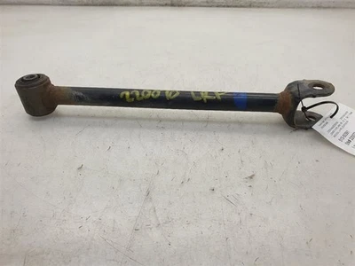 08-10 TOYOTA HIGHLANDER 3.3L 4X4 CONDUCTOR TRASERO CONTROL INFERIOR BRAZO DE LOCALIZACIÓN DELANTERO  Foto 1 de 4