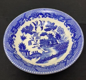 6 Inch Coup Soup Bowl Blue Willow Pattern Unmarked Made In Japan Vintage - Picture 1 of 3
