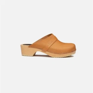 Swedish Hasbeens Tan Leather Closed Toe Slip On Wooden Husband Mule Clogs Sz 36 - Picture 1 of 11