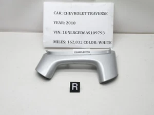 2007-2016 Chevrolet Traverse Right Steering Wheel Control Cover TG0040024373 OEM - Picture 1 of 6