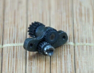 MINOLTA AF 35-70 F4 HIGH QUALITY LENS PARTS: GEAR WHEEL ASSEMBLY. - Imagen 1 de 2