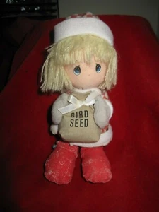 Vintage Small Precious Moments Cloth Doll Feeding the Bird's - Picture 1 of 11