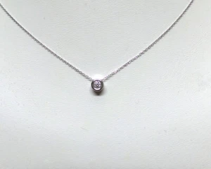 DIAMOND SOLITAIRE BEZEL SET NECKLACE 14K WHITE GOLD 0.10 CT SI1 Clarity G COLOR - Picture 1 of 3