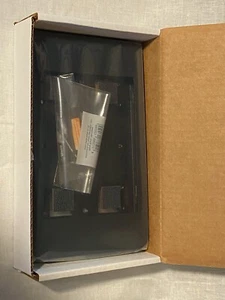 iPad Mini Wandhalterung Metall Schwarz Versteckter Home Button Neu in Box IWBMHS - Bild 1 von 2
