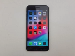 Smartphone Apple iPhone 7 Plus (A1661) 32GB (Desbloqueado) - iOS 12.4.1 - H4689 - Imagen 1 de 9