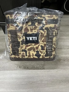 YETI WETLANDS CAMO Hopper Flip 8 Cooler Brand New - Picture 1 of 3