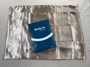 Juego de 2 fundas de almohada de satén Bedsure Queen 20x30 color topo caja abierta nuevas con etiquetas - Imagen 1 de 5