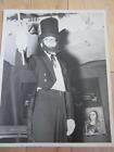 VTG BLACK AND WHITE 8 X 10 PHOTO PICTURE FORD EMPLOYEE DRESSED AS ABE LINCOLN
