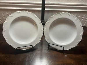 Set of 2 ROSENTHAL GROUP CLASSIC ROSE WHITE SALAD PLATE 9" GERMANY - Picture 1 of 6