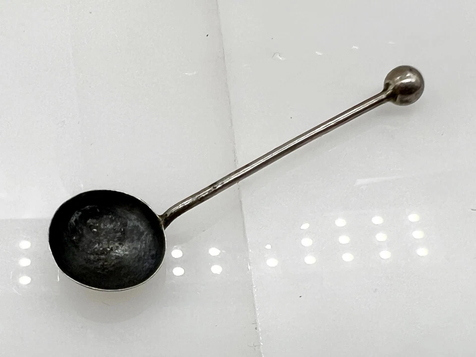 ANTIGUA CUCHARA MOSTAZA CONDIMENTO PEQUEÑO VICTORIANO PLATA MACIZA BOLA TAPA DE CHUCHERÍA Foto 1 de 4