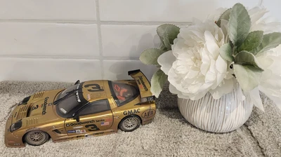 ACTION 1/18 Scale CORVETTE C5-R “Dale Earnhardt” 2001 (RACED GOLD VERSION) - Image 1 of 4