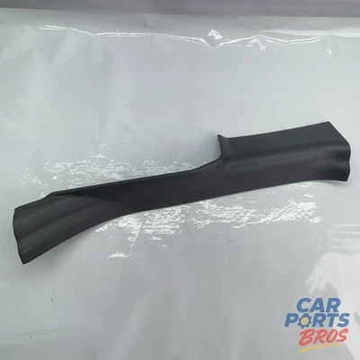 07 13 Infiniti G35 G37 Q40 sedán alféizar trasero derecho placa de desgaste OEM 769B6JK00A Foto 1 de 4