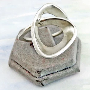 Anillo asimétrico de plata de ley talla 6 1/2 inusual - Imagen 1 de 8