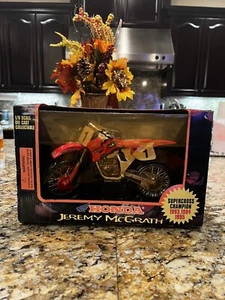 Jeremy McGrath Honda 1/9 Scale Die Cast Collectible - Picture 1 of 8