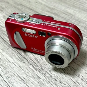 Sony DSCP8 Cyber-shot 3.2MP Digital Camera- Tested -Works -Read Description- - Picture 1 of 11