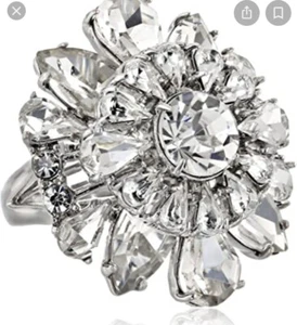 VTG Carolee Lux silvertone  HAUTE HOLLWOOD FLORAL STATEMENT ring Jc977 - Picture 1 of 5