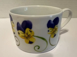Vtg 1987 Lyrical Blooms by Westbury Court Coffee Cup Yellow Pansies 2-3/8" - Picture 1 of 13