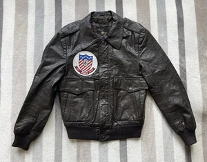 Cappotto giacca pelle bomber marrone vintage Michel Lazarin USS Ranger CV-61 taglia 36 - Foto 1 di 16