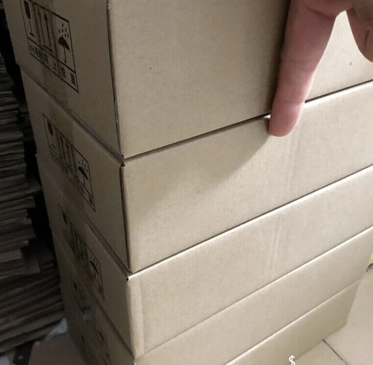 Netapp X427A-R6 X427A 108-00476 SP-427A 1.8T 2.5" SAS SED hard drive - Image 1 of 1