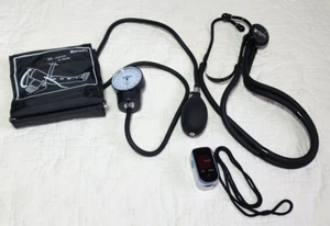 Scain Manual Blood Pressure Monitor & Finger Pulse Oximeter - Picture 1 of 7