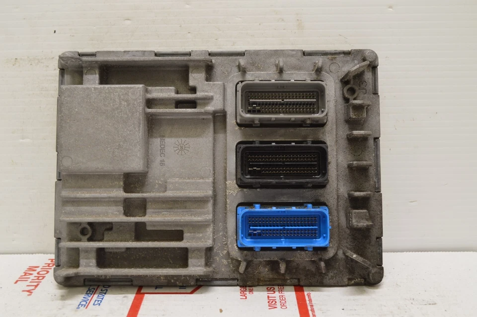 Chevrolet Colorado 12709247 2017 2020 unidad de módulo de control del motor ECM K68 035 Foto 1 de 4