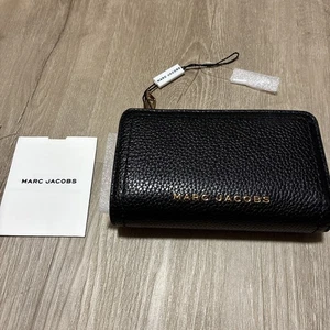 Cartera plegable de cuero Marc Jacobs negra nueva, auténtica - Imagen 1 de 4