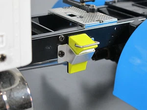 Wheel Rim Tire Yello Chock Stopper "Toy" Tamiya 1/14 RC King Knight Grand Hauler - Picture 1 of 4