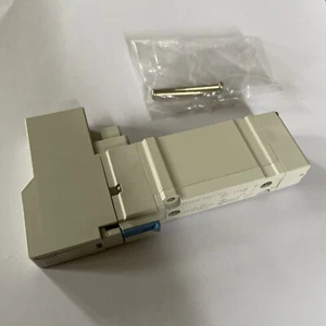 Electroválvula SMC SY5100-5UG1-X13 SY5000 5/2 puertos vía interfaz de flujo neumático - Imagen 1 de 7