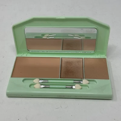 Signature Club A Take Along Makeup Kit Shade #2 - Image 1 of 4