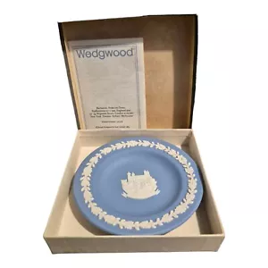 Wedgwood Jasper Ware Blue Trinket Dish Vintage Stoneware Boxed Tower Bridge - Picture 1 of 3