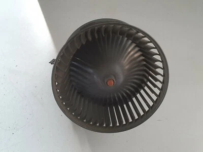 Ford Fiesta VI ´08 1.6 Ti Gebläsemotor Luftermotor Bosch 0130115551 3137231000 - Bild 1 von 4