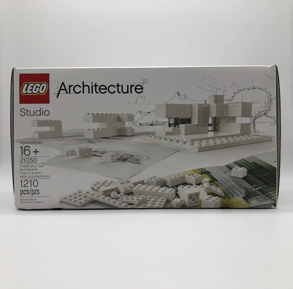 LEGO ARCHITECTURE - STUDIO 21050 NEW IN BOX NIB/UNOPENED - Image 1 of 4
