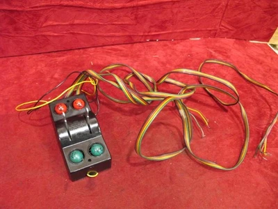 American Flyer  S Gauge Dual Lighted Switch Controller Wired.. - Image 1 of 4