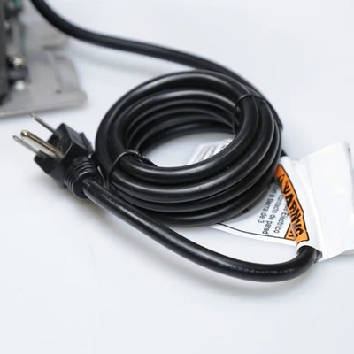 Bomba de drenaje Whirlpool W10825875 OEM W10825875 Foto 1 de 3