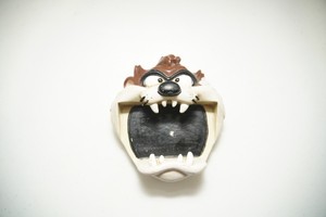 Vintage 1995 Warner Brothers Looney Tunes Tasmanian Devil Business Card Holder