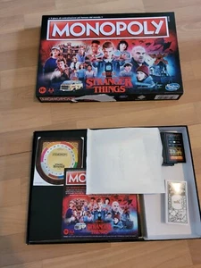 Hasbro Monopoly Stranger Things auf Italienische Sprache - Bild 1 von 4