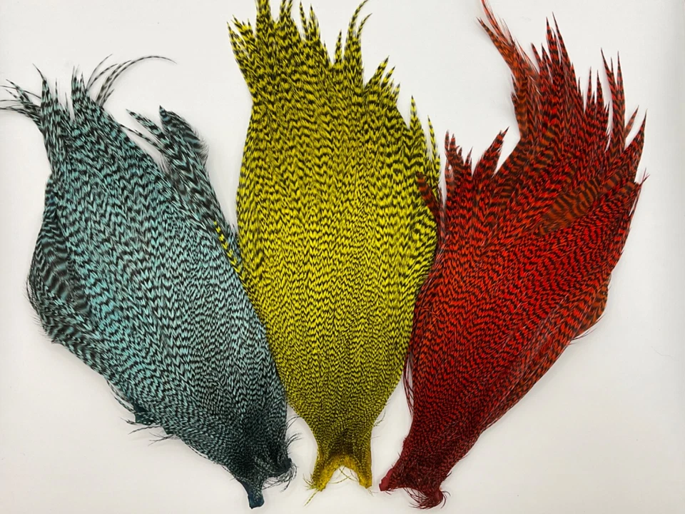 Cuello grizzly grado 3, teñido, plumas para atar moscas Foto 1 de 1