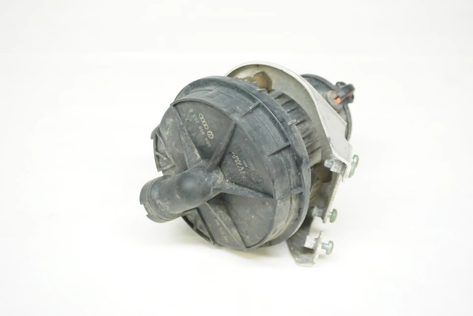 Audi A8 2004 4,2 L V8 bomba de aire secundaria SAI 078-906-601-G Foto 1 de 2