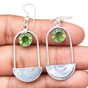 Peridot Quartz Gemstone Handmade Silver Jewelry Earrings 1.5'' - Picture 1 of 7