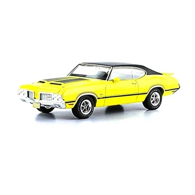 Oldsmobile Cutlass S W-31 1970 Muscle Cars 1:43 Ixo Altaya Diecast - Image 1 of 4