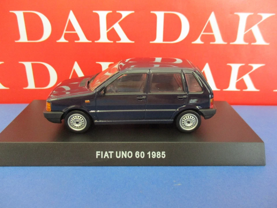 Die cast 1/43 Modellino Auto Carabinieri Fiat Uno 60 1985 blu - Immagine 1 di 3