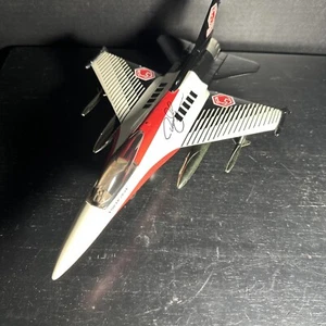 Matco Tools F 16 Fighting Falcon some Assembly Need Minor Autographed Unknown - Picture 1 of 17