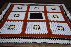 Vintage Graphic Handmade Crochet Patchwork Granny Square Afghan/Throw - Picture 1 of 4