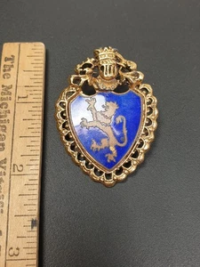Heraldic Lion Coat Of Arms Knight Brooch Blue Enamel Vintage Antique - Picture 1 of 2