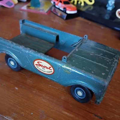 Vintage Ertl International Harvester Scout 80 Metal Toy Truck - Image 1 of 4