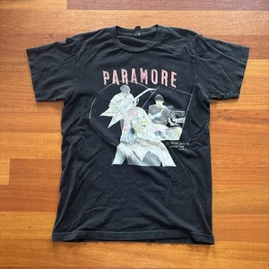 Paramore 2018 The After Laughter Summer Tour (Tour 5) Concert SS T-Shirt Small - Picture 1 of 6