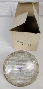 Guide L4410 12V Sealed Beam PAR36 Work Light Tractor Lamp NOS in Box - Foto 1 di 11