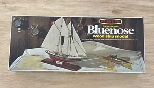 Scientific The Schooner Bluenose Wood Ship Model Carved Hull Cast Metal Fitting - Picture 1 of 9