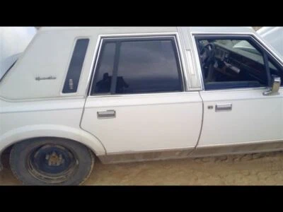 Pinza delantera derecha pasajero compatible con 81-91 GRAND MARQUIS 170341 Foto 1 de 2