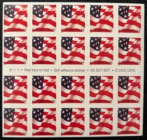 U.S.P.S-BOOKLET PANE OF 20 SCOTT#3623a-2002 (37ct) 1st CLASS U.S. FLAG MINT - Picture 1 of 3